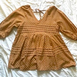 women’s blouse with a tie in the back